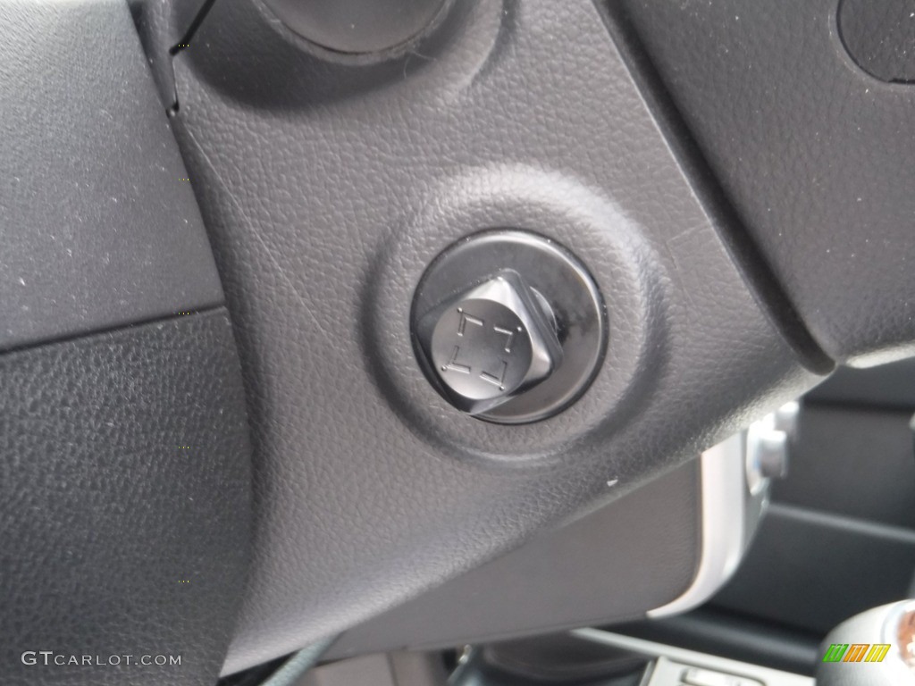 2010 Murano LE AWD - Brilliant Silver Metallic / Black photo #16
