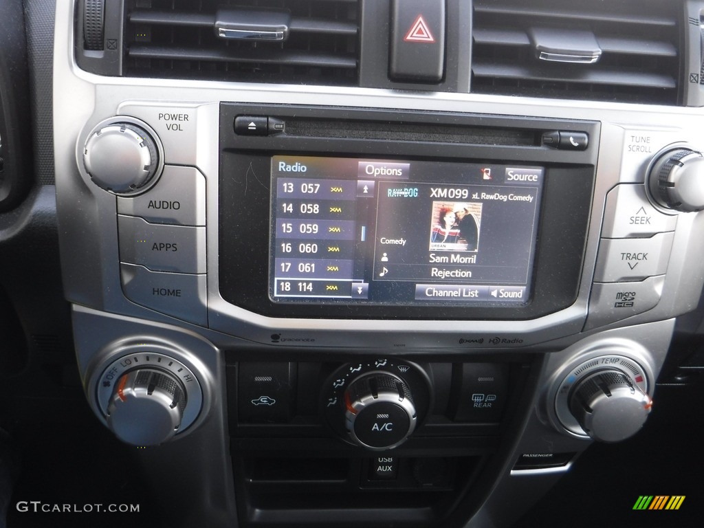 2018 4Runner SR5 4x4 - Midnight Black Metallic / Graphite photo #4