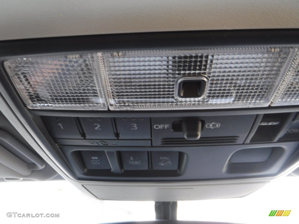 2018 4Runner SR5 4x4 - Midnight Black Metallic / Graphite photo #7