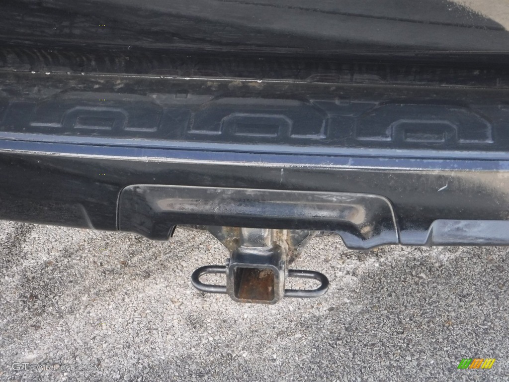 2018 4Runner SR5 4x4 - Midnight Black Metallic / Graphite photo #17