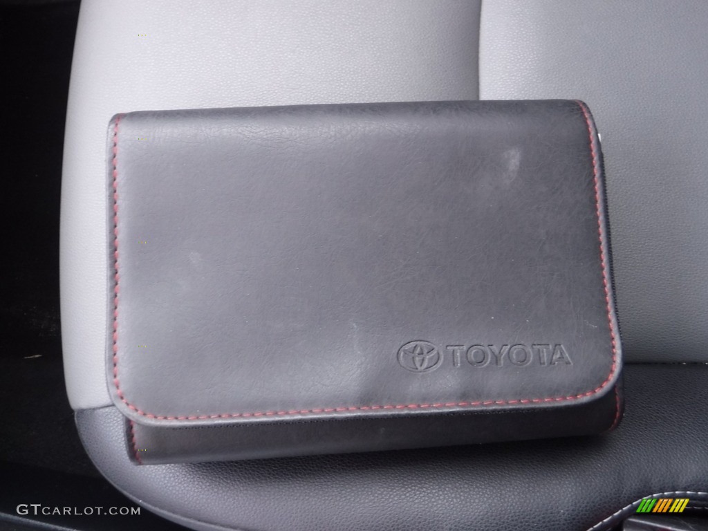 2018 4Runner SR5 4x4 - Midnight Black Metallic / Graphite photo #32