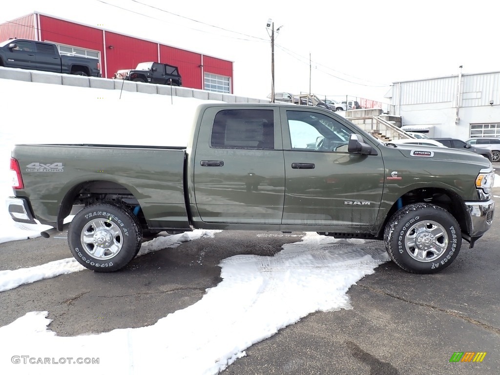 2022 2500 Tradesman Crew Cab 4x4 - Olive Green Pearl / Black photo #6