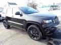 Diamond Black Crystal Pearl - Grand Cherokee Laredo X 4x4 Photo No. 8