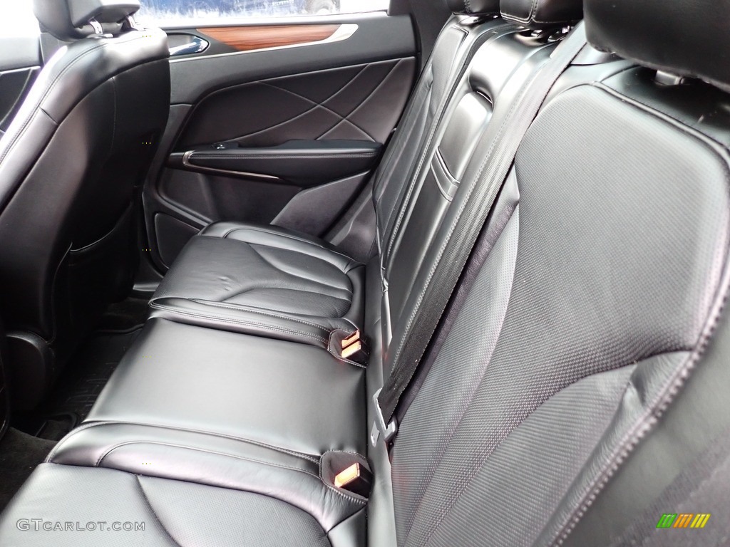 2016 Lincoln MKC Reserve AWD Rear Seat Photos