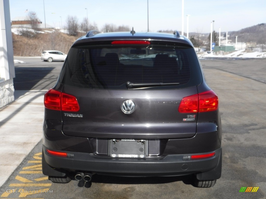 2016 Tiguan SE 4MOTION - Pepper Gray Metallic / Charcoal photo #8