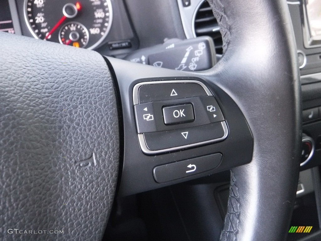 2016 Volkswagen Tiguan SE 4MOTION Steering Wheel Photos