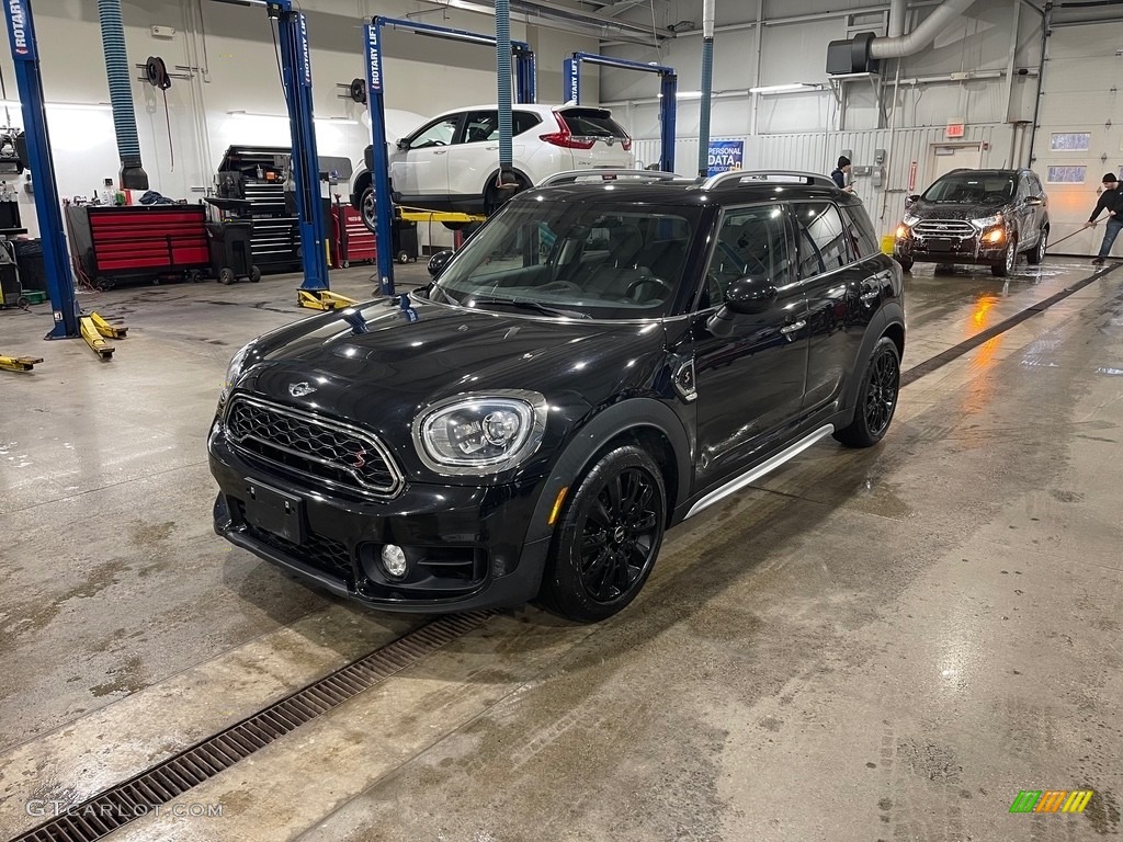 Midnight Black Metallic Mini Countryman