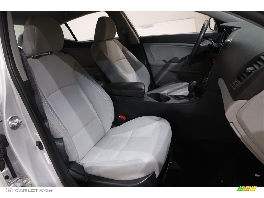 2013 Optima LX - Bright Silver Metallic / Gray photo #14
