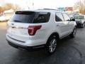 2018 White Platinum Ford Explorer Limited 4WD  photo #4