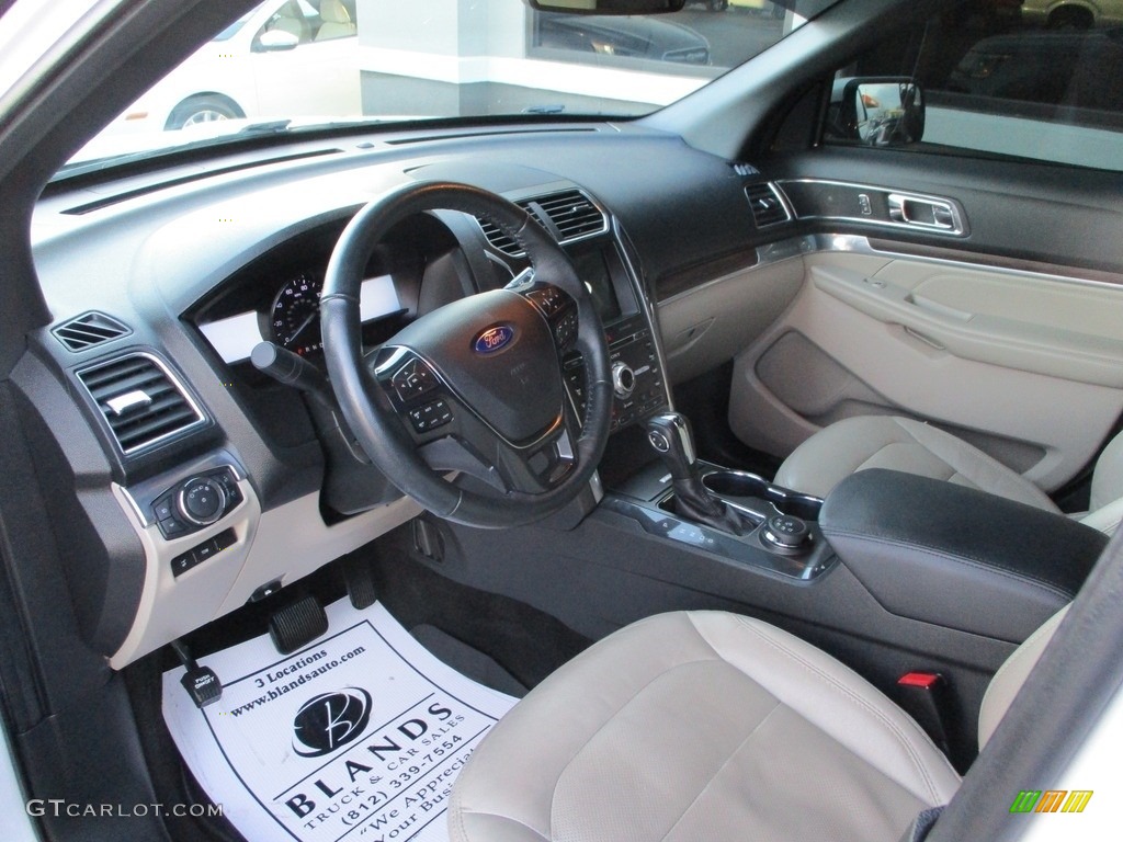 2018 Explorer Limited 4WD - White Platinum / Medium Stone photo #6