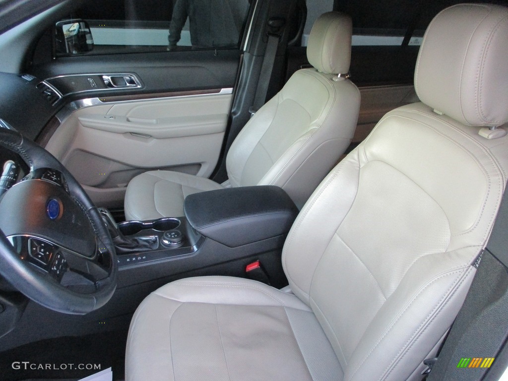 2018 Explorer Limited 4WD - White Platinum / Medium Stone photo #7