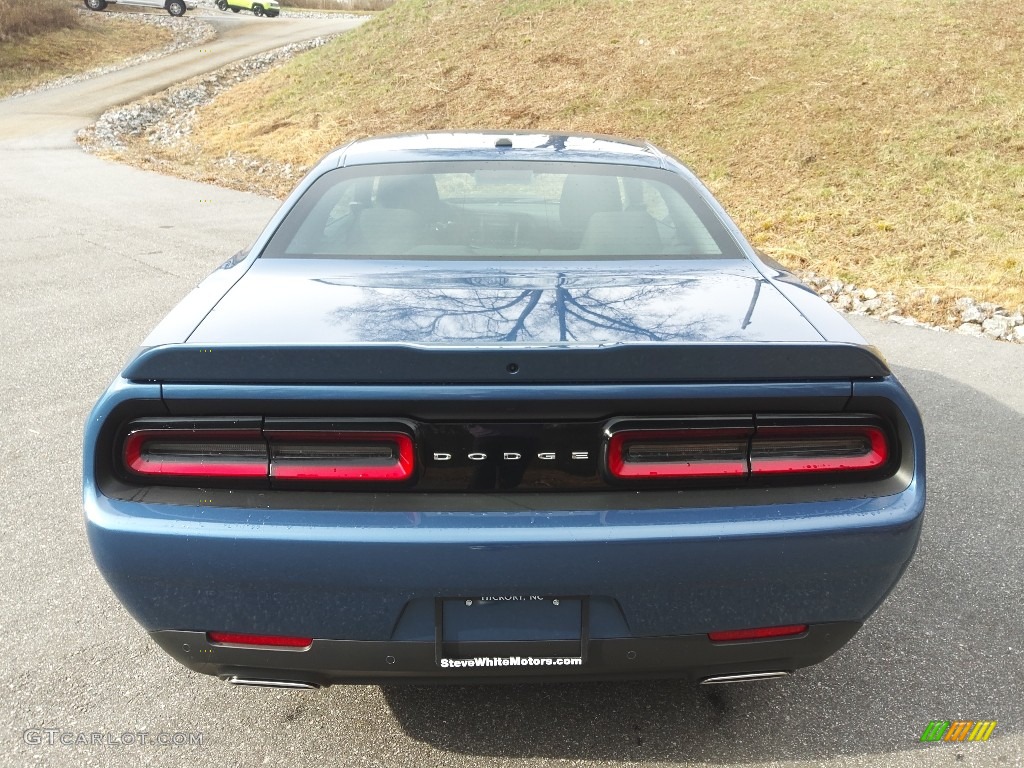 2021 Challenger GT - Frostbite / Black photo #7