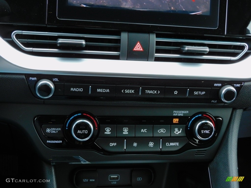 2022 Kia Niro EX Premium Plug-In Hybrid Controls Photos