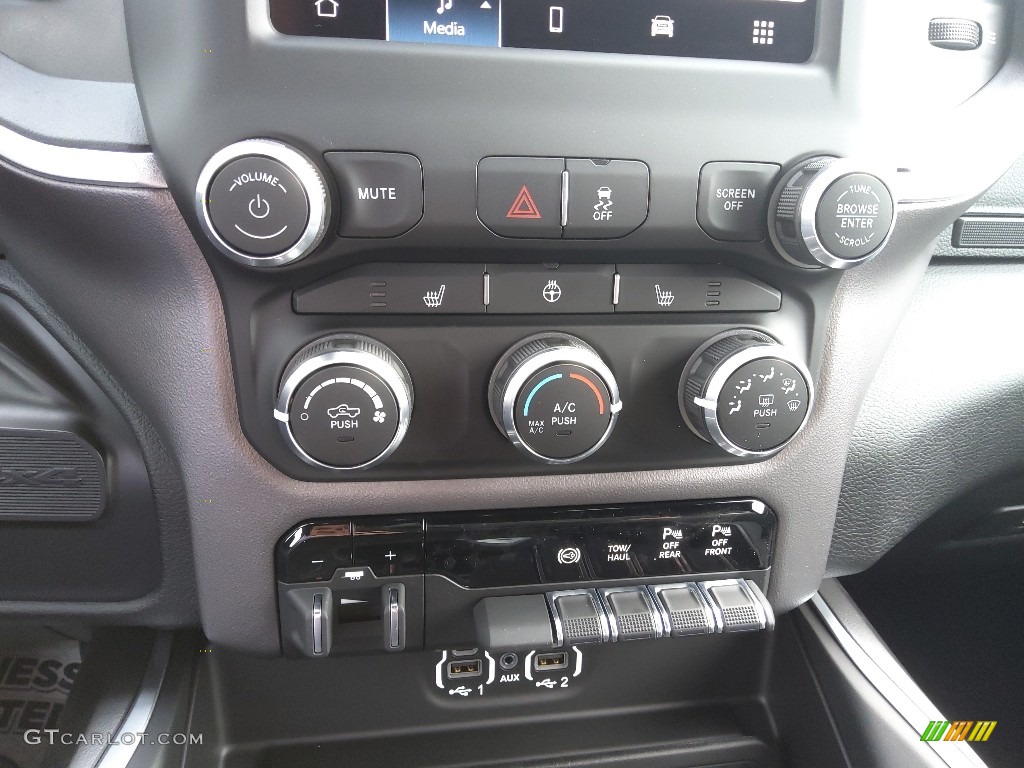 2022 Ram 3500 Big Horn Mega Cab 4x4 Controls Photo #143672814