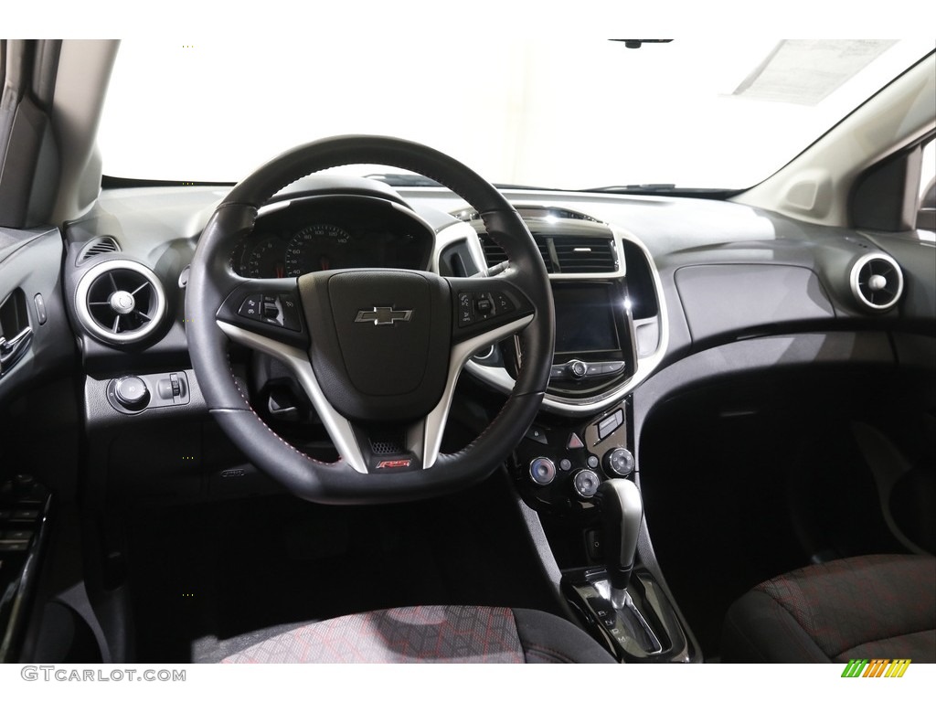 2019 Chevrolet Sonic LT Sedan Dashboard Photos