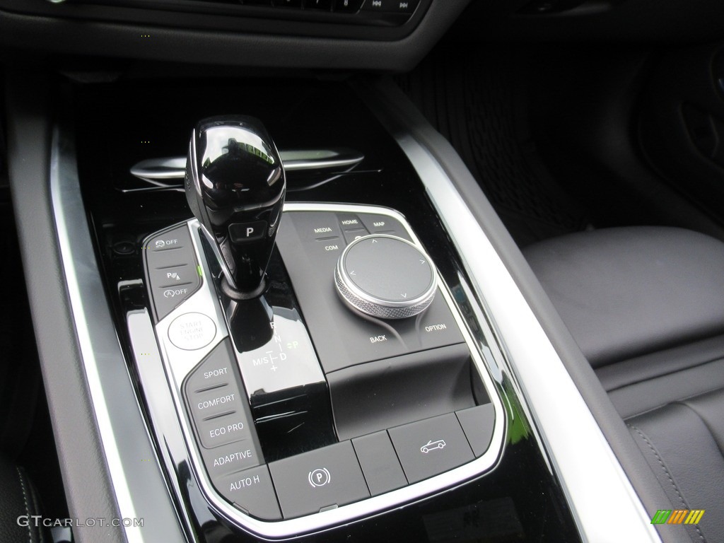 2022 BMW Z4 sDrive M40i Transmission Photos