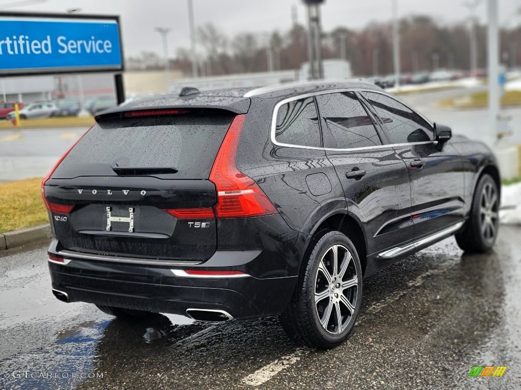 2020 XC60 T5 AWD Inscription - Onyx Black Metallic / Charcoal photo #3