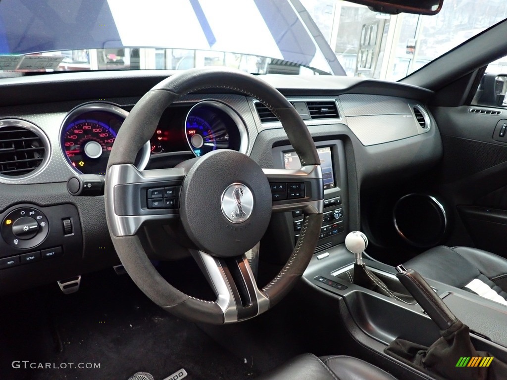 2010 Ford Mustang Shelby GT500 Coupe Dashboard Photos