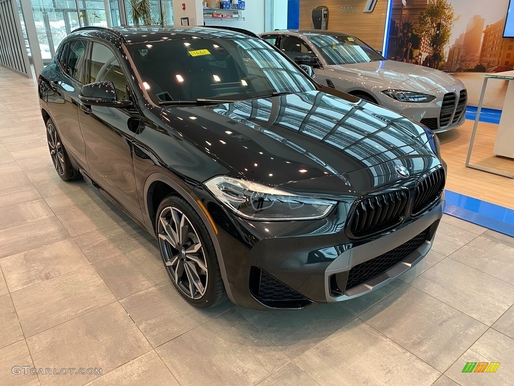 2022 BMW X2 xDrive28i Exterior Photos