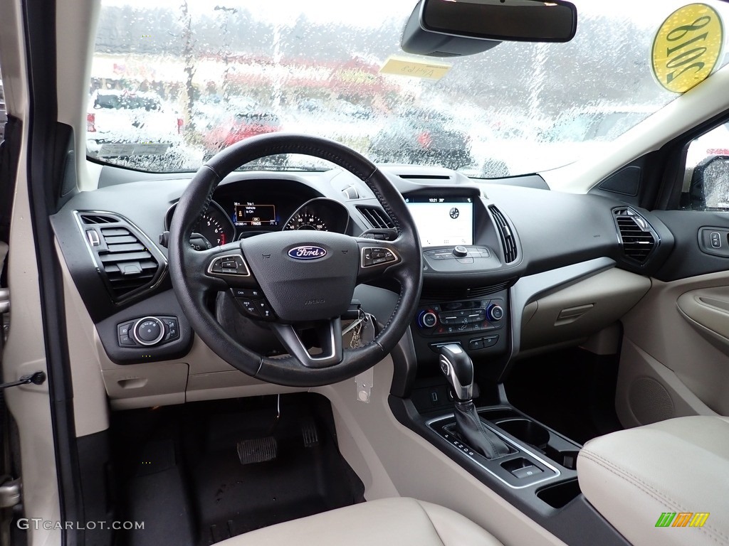 2018 Escape SEL 4WD - White Gold / Medium Light Stone photo #13