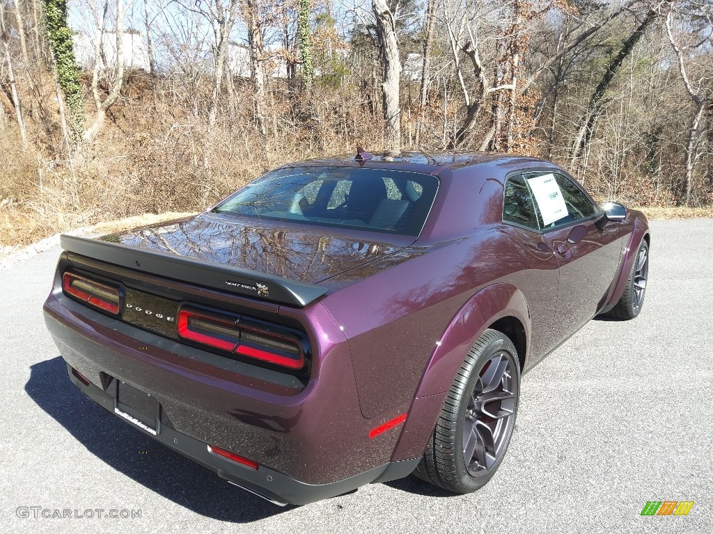 2021 Challenger R/T Scat Pack Widebody - Hellraisin / Black photo #6