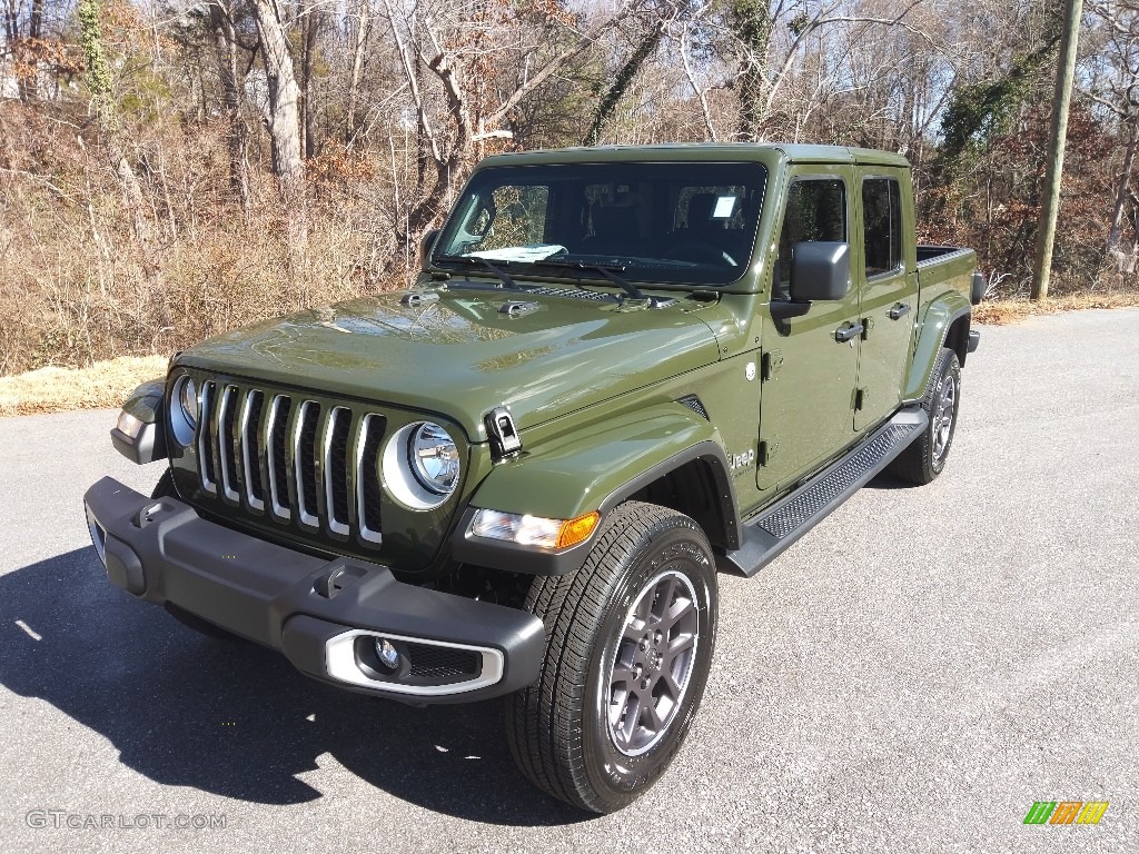 2022 Gladiator Overland 4x4 - Sarge Green / Black photo #2