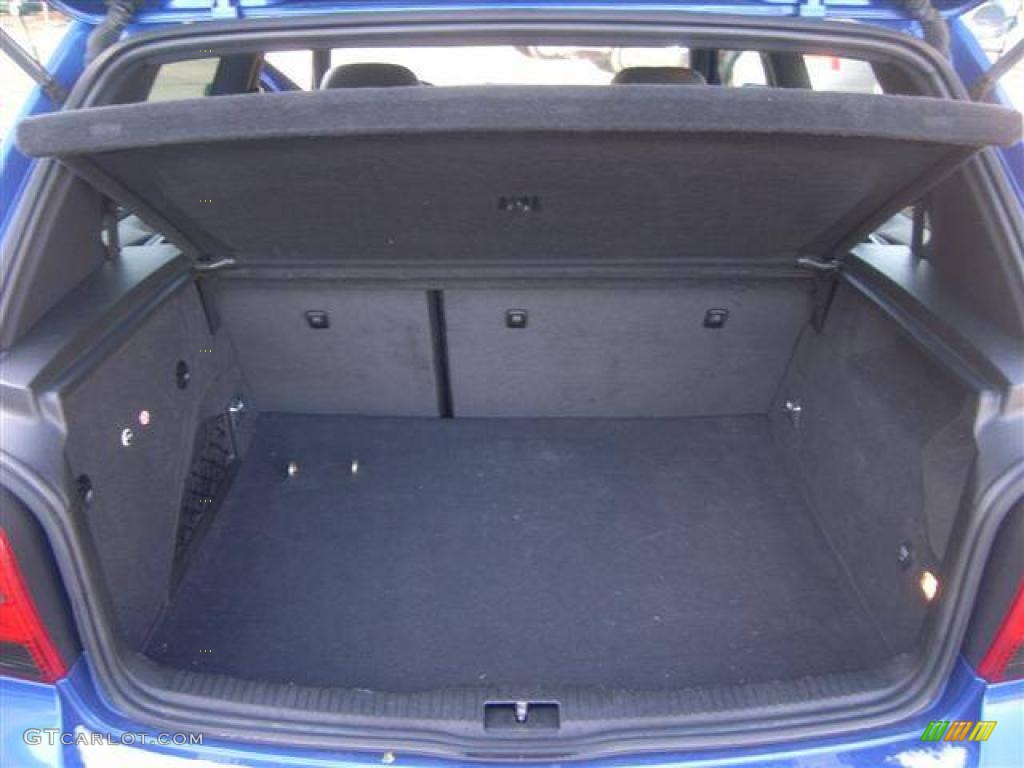 2004 R32  - Deep Blue Metallic / Black Leather photo #19