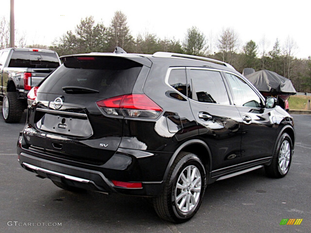 Magnetic Black 2017 Nissan Rogue SV Exterior Photo #143686348