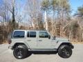 Sting-Gray - Wrangler Unlimited Sahara 4x4 Photo No. 5