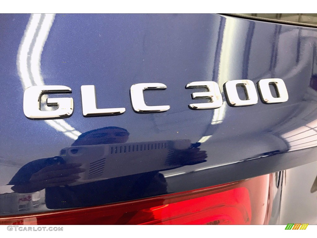 2017 GLC 300 - Brilliant Blue Metallic / Espresso Brown/Black photo #27
