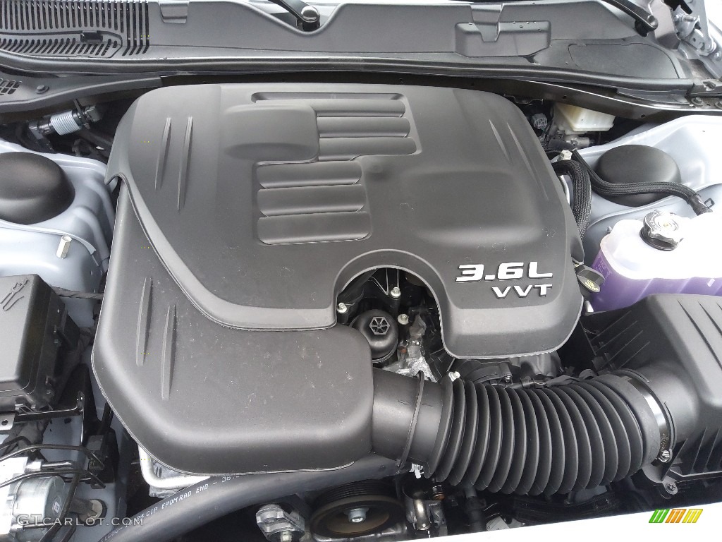 2021 Dodge Challenger GT Engine Photos