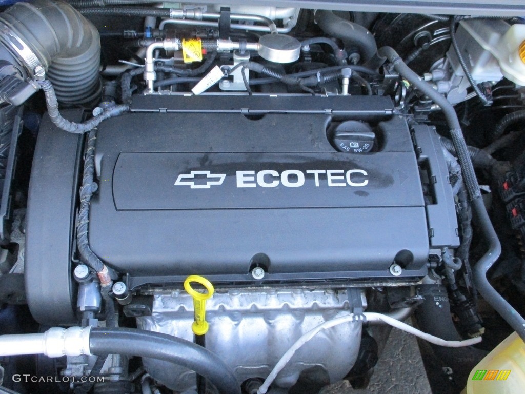 2013 Chevrolet Sonic LT Hatch Engine Photos
