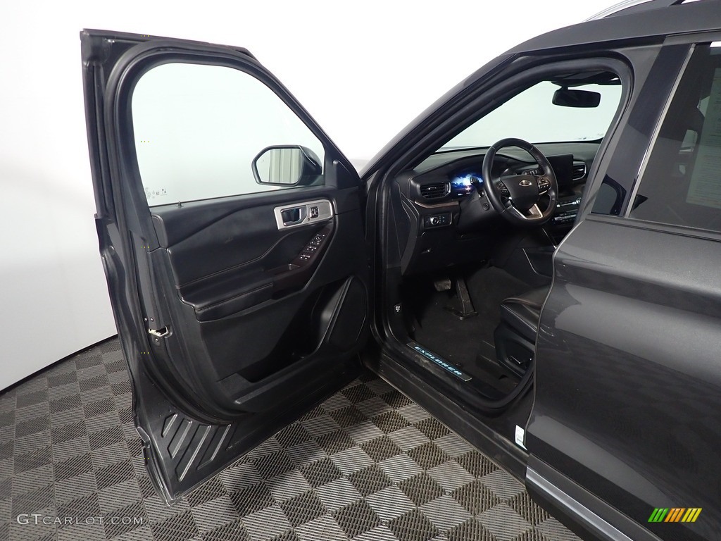 2020 Explorer Platinum 4WD - Silver Spruce Metallic / Ebony photo #25