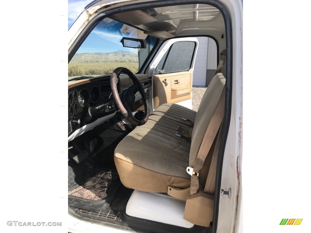 Saddle Tan Interior 1986 Chevrolet C/K K10 Custom Deluxe Regular Cab 4x4 Photo #143696865