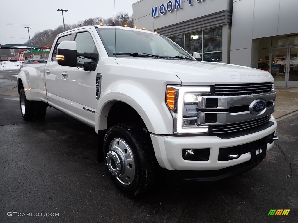 2019 F450 Super Duty Limited Crew Cab 4x4 - White Platinum Metallic Tri-Coat / Camelback photo #8