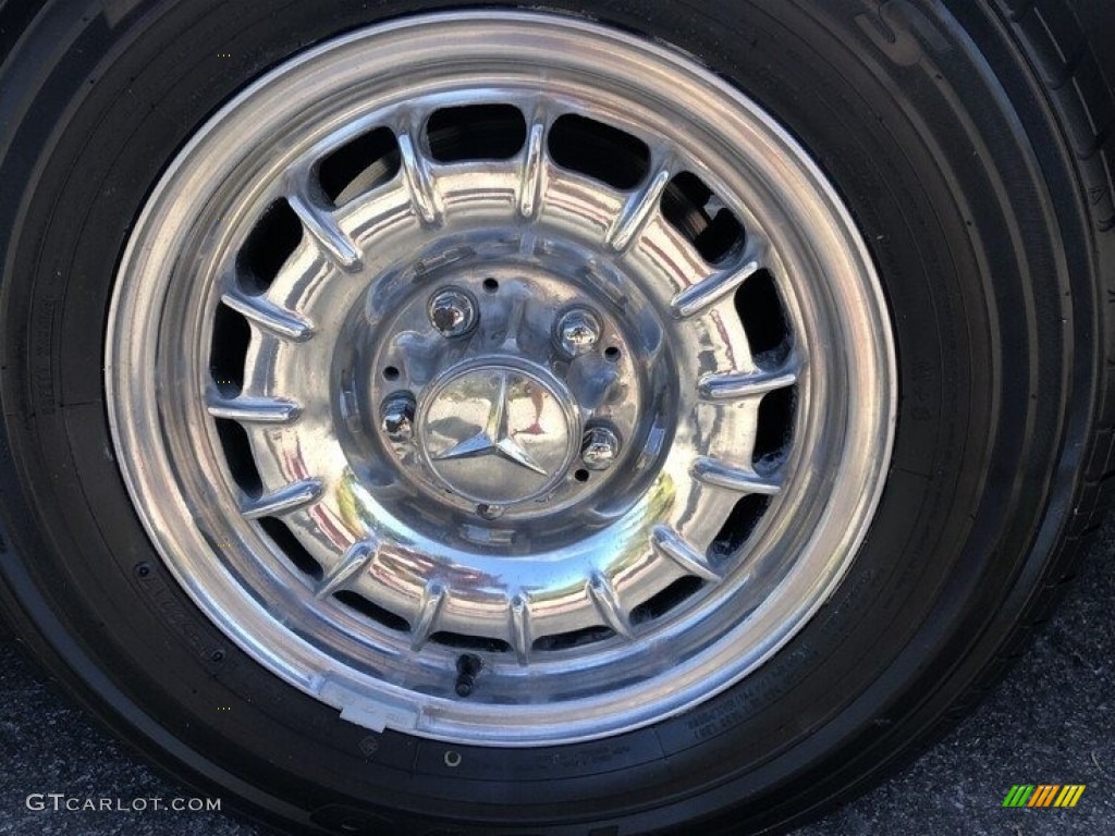 1981 Mercedes-Benz SL Class 380 SL Roadster Wheel Photos