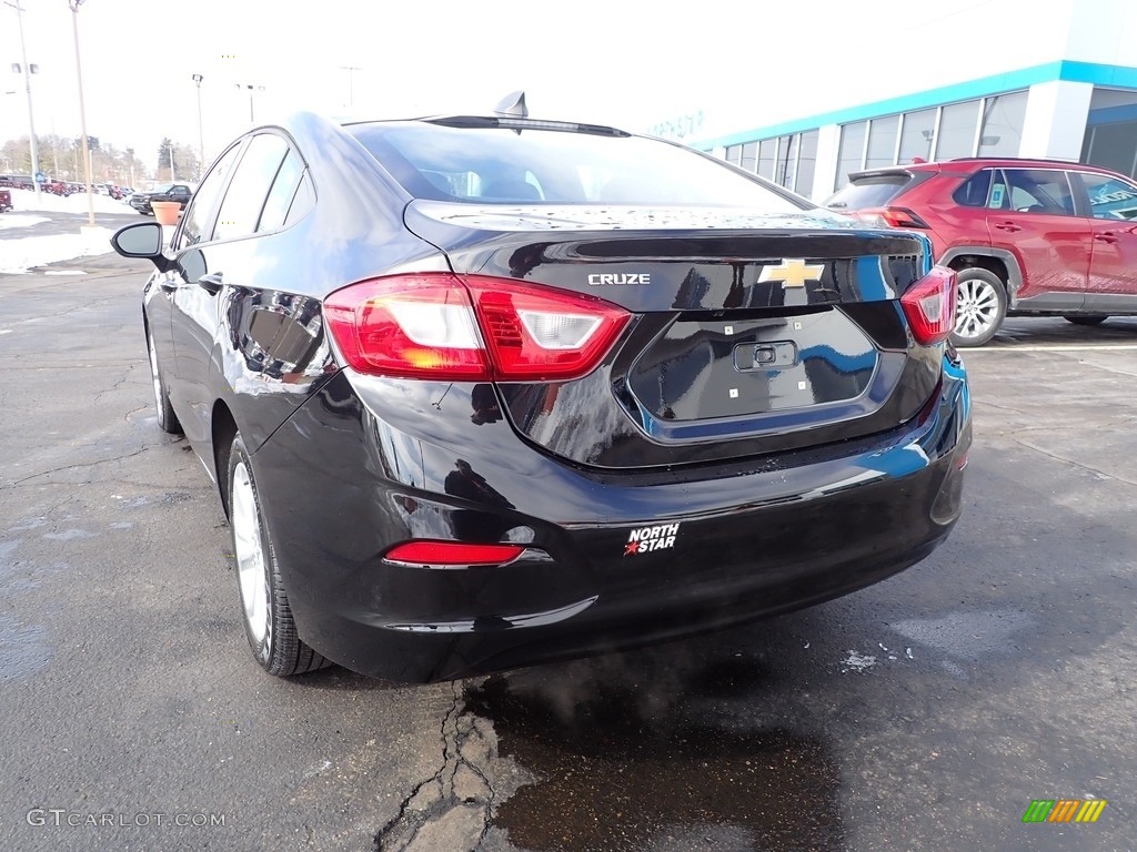 2019 Cruze LS - Mosaic Black Metallic / Jet Black/­Galvanized photo #5