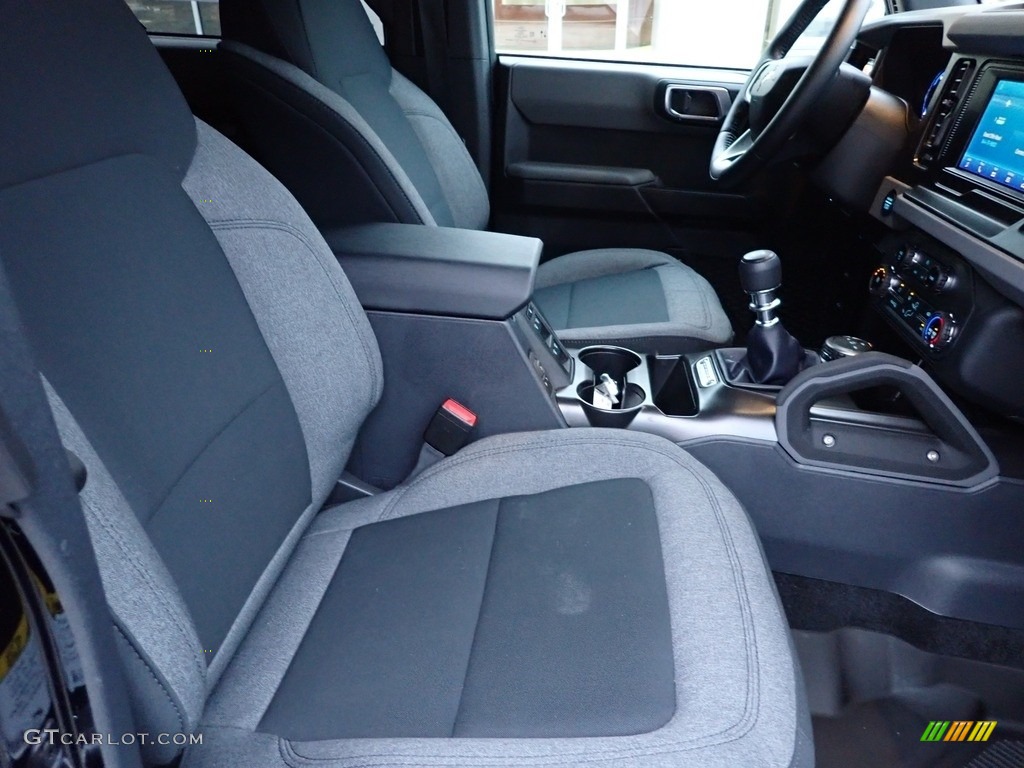 2021 Ford Bronco Big Bend 4x4 4-Door Front Seat Photos