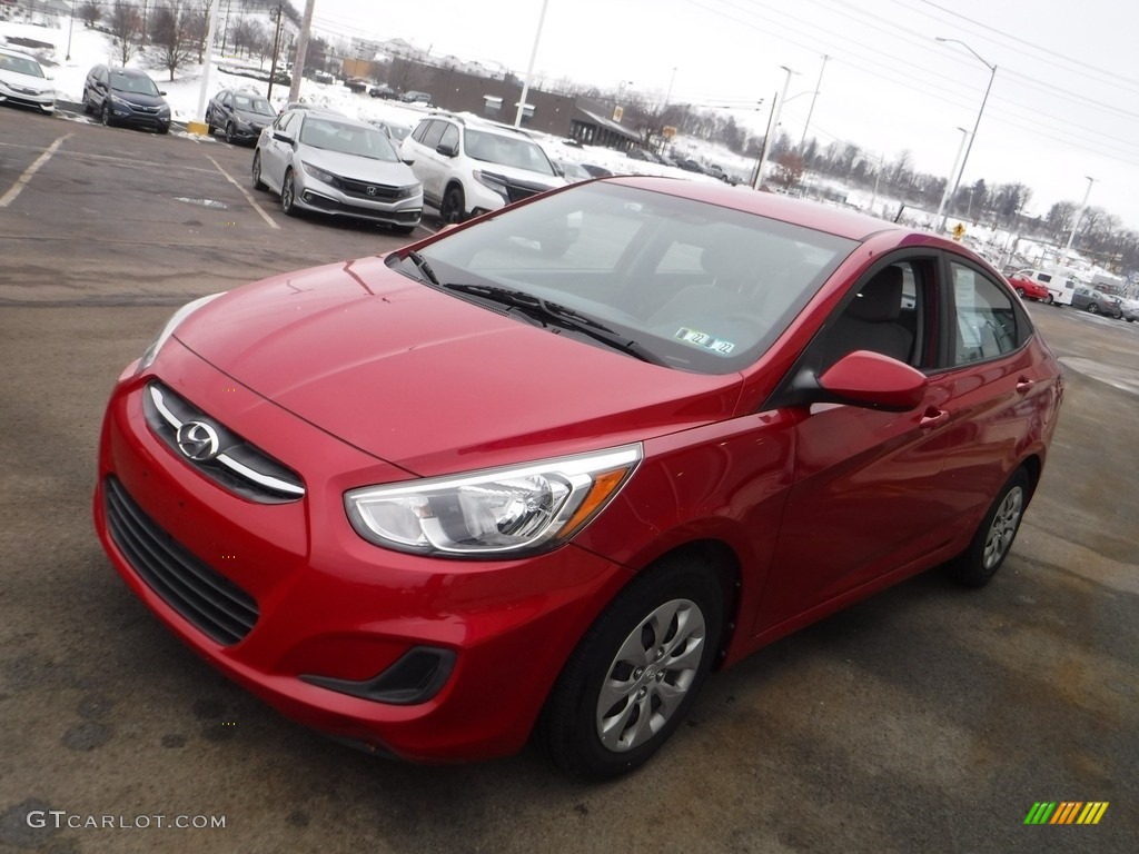 2016 Accent SE Sedan - Boston Red / Gray photo #5