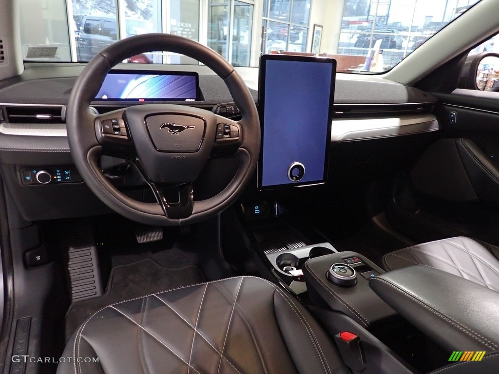 Black Onyx Interior 2021 Ford Mustang Mach-E Select eAWD Photo #143700570