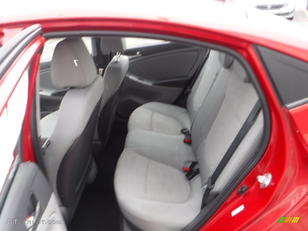 2016 Accent SE Sedan - Boston Red / Gray photo #24