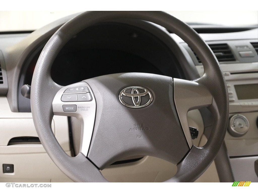 2010 Camry LE - Aloe Green Metallic / Bisque photo #7