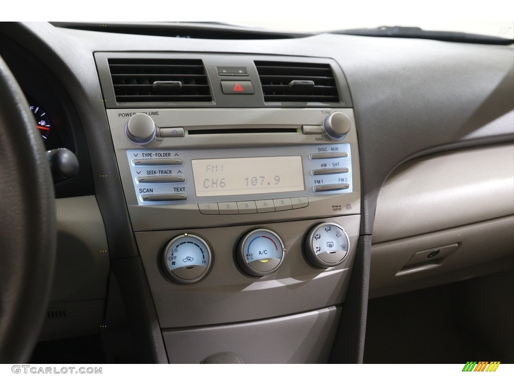 2010 Camry LE - Aloe Green Metallic / Bisque photo #9