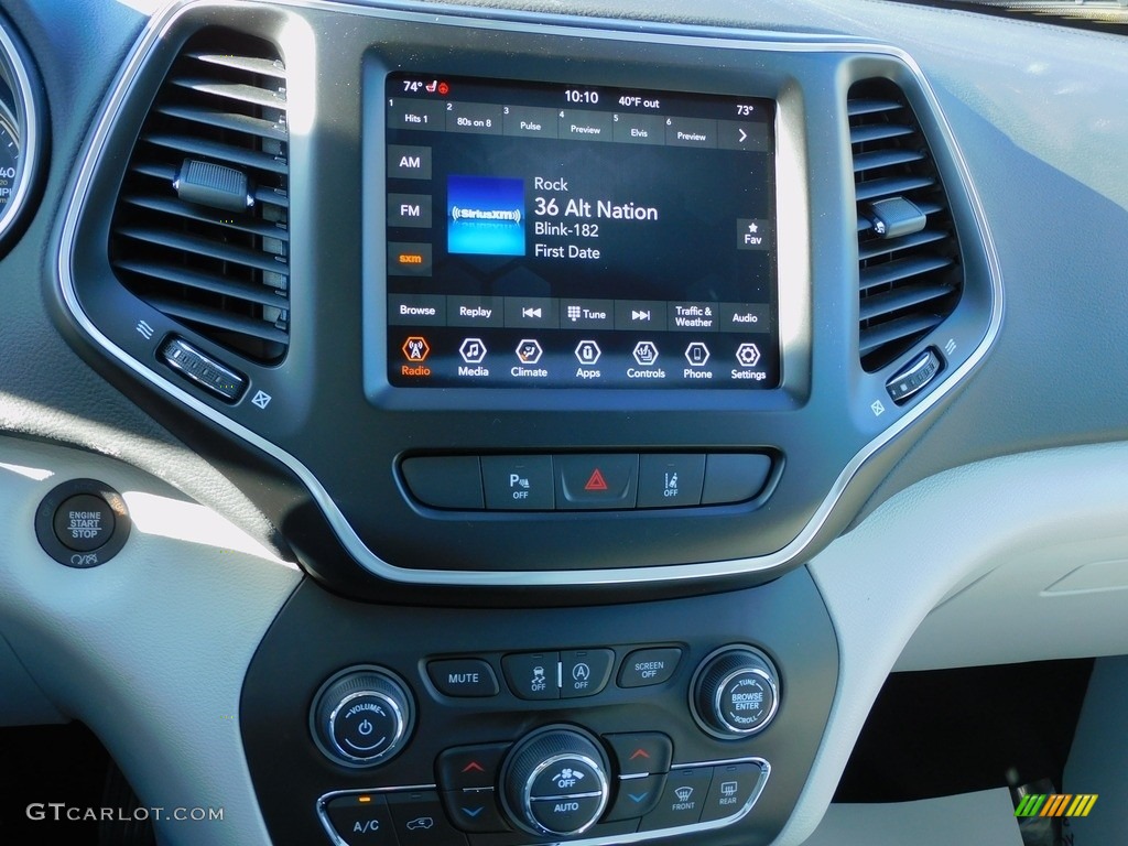 2022 Jeep Cherokee Latitude Lux 4x4 Controls Photo #143704450
