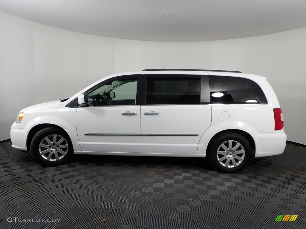 2015 Town & Country Touring - Bright White / Black/Light Graystone photo #9