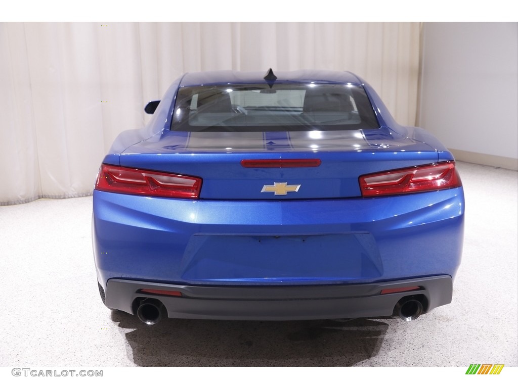 2017 Camaro LT Coupe - Hyper Blue Metallic / Jet Black photo #17