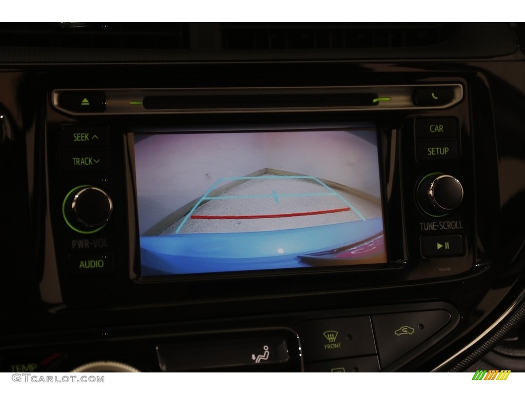 2018 Prius c Three - Tide Pool Pearl / Blue/Dark Gray Two-Tone photo #13