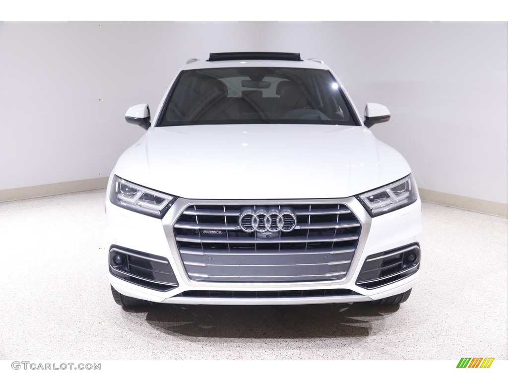 2018 Q5 2.0 TFSI Prestige quattro - Ibis White / Nougat Brown photo #2