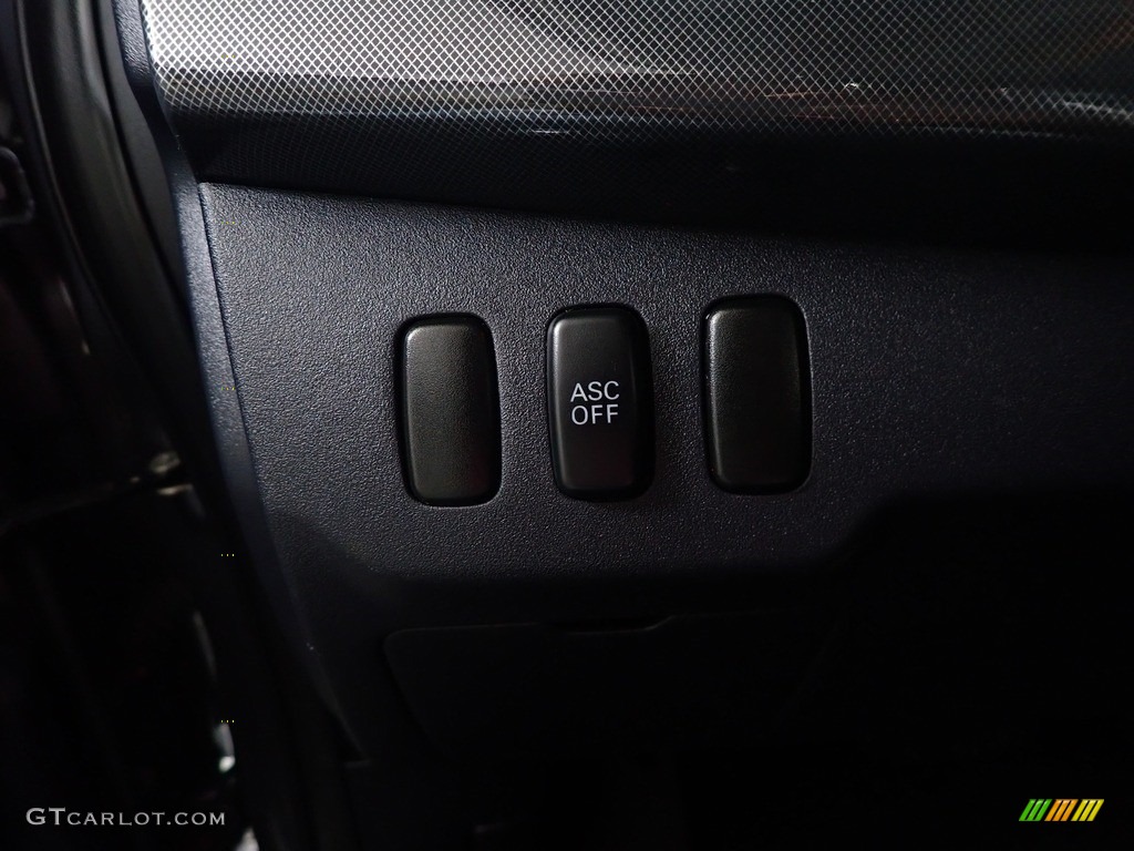 2010 Lancer GTS - Graphite Gray Pearl / Black photo #31