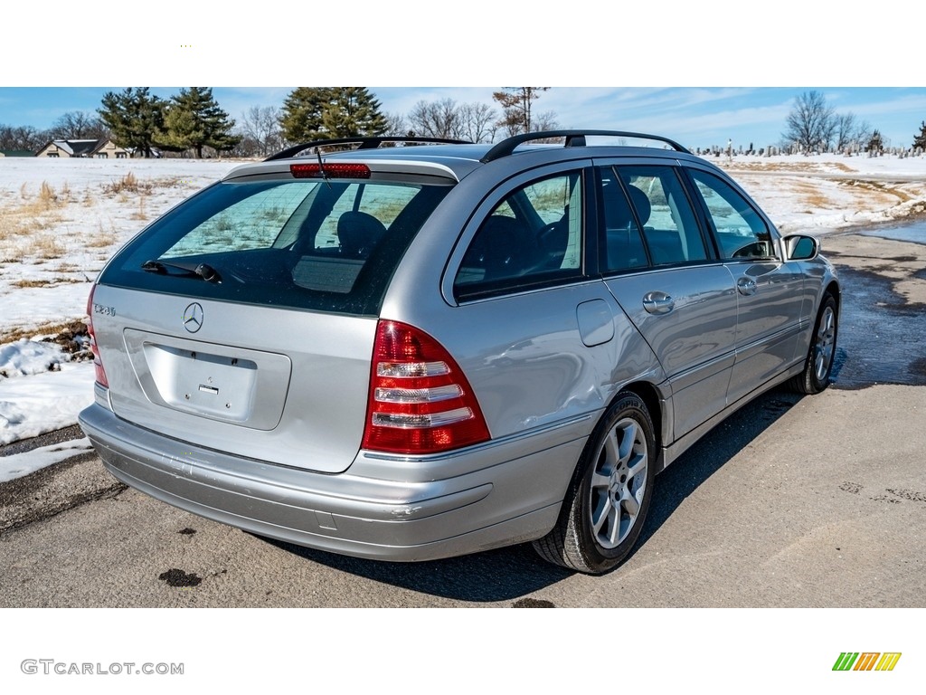 2005 C 240 Wagon - Brilliant Silver Metallic / Black photo #4
